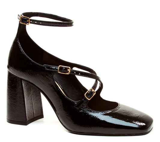 Black varnish Mary Jane