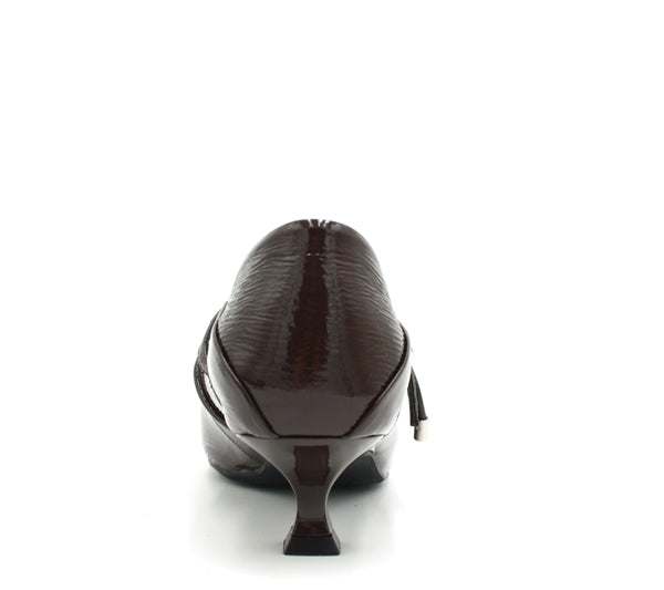 Greta, decollete marrone