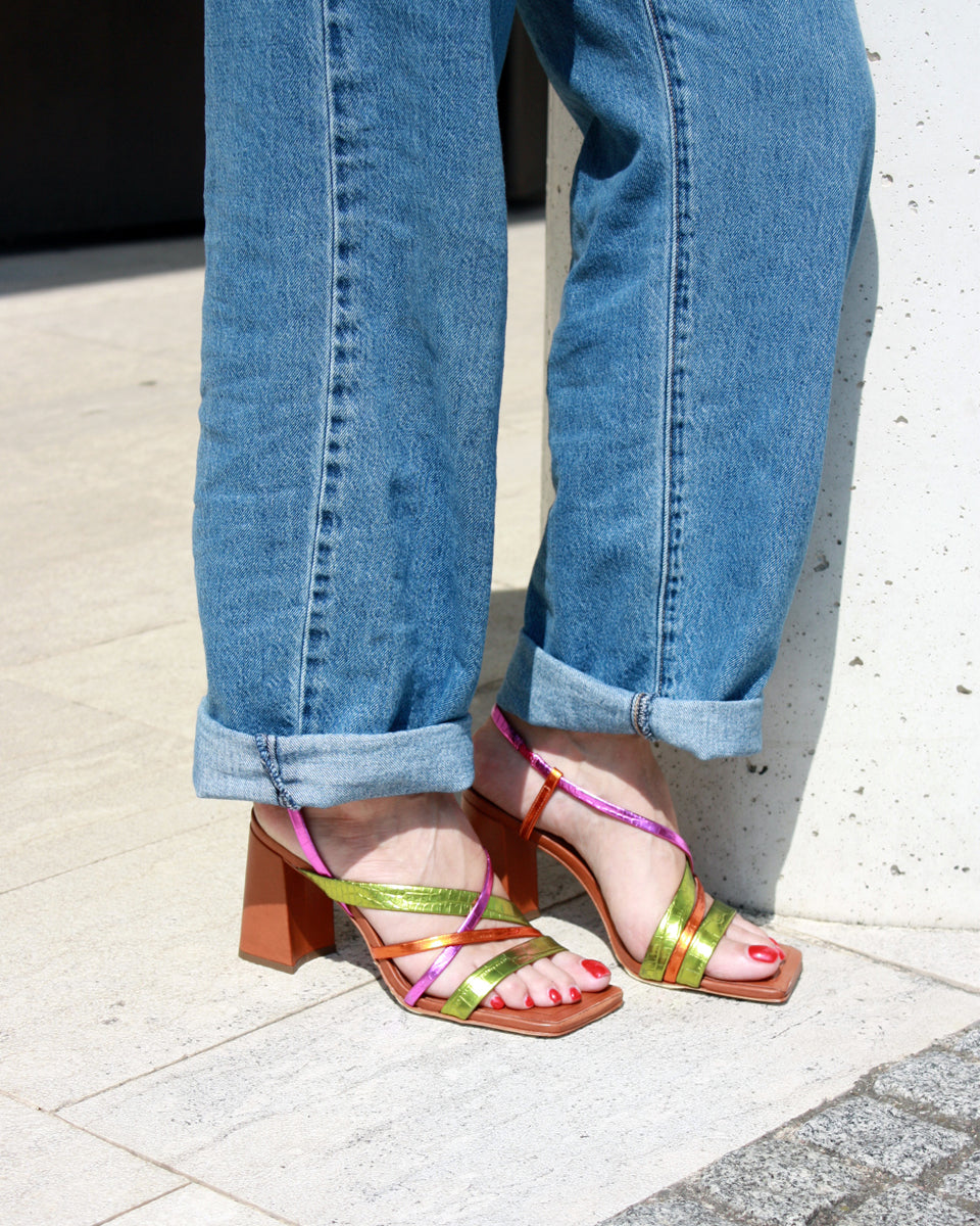 MULTICOLORED ARENAS SANDAL