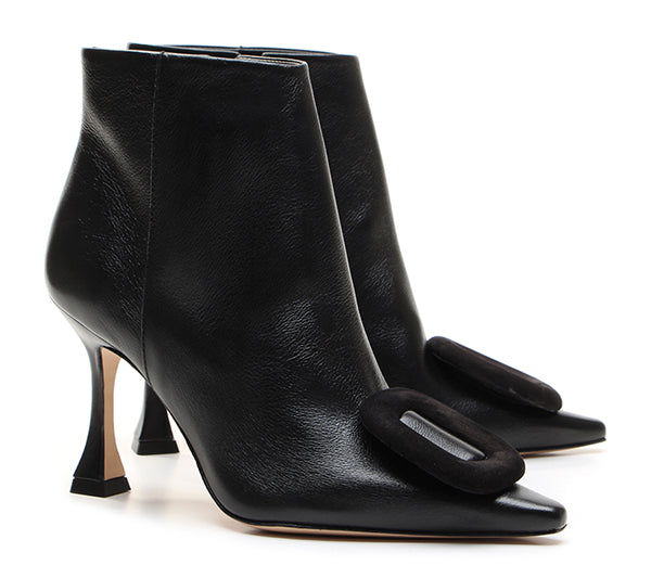 GRACE: BLACK ANKLE BOOT