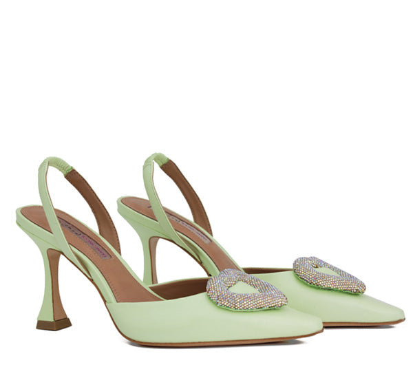Agata in green, high heel