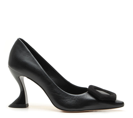 Black Vicenza pump