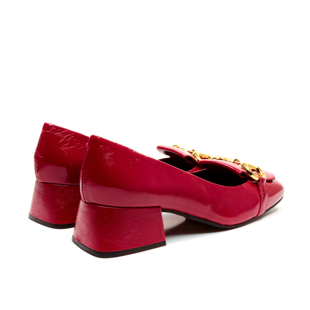 Irma red varnish mocassin