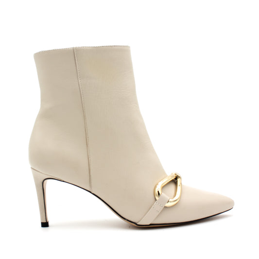 Miss Unique off white ankle boot #AMOIMIEIDIFETTI