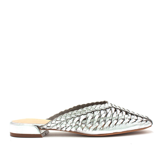 Medina, la mule in pelle argento