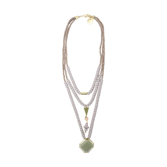 Collana in resina con dettagli in bagno oro vintage