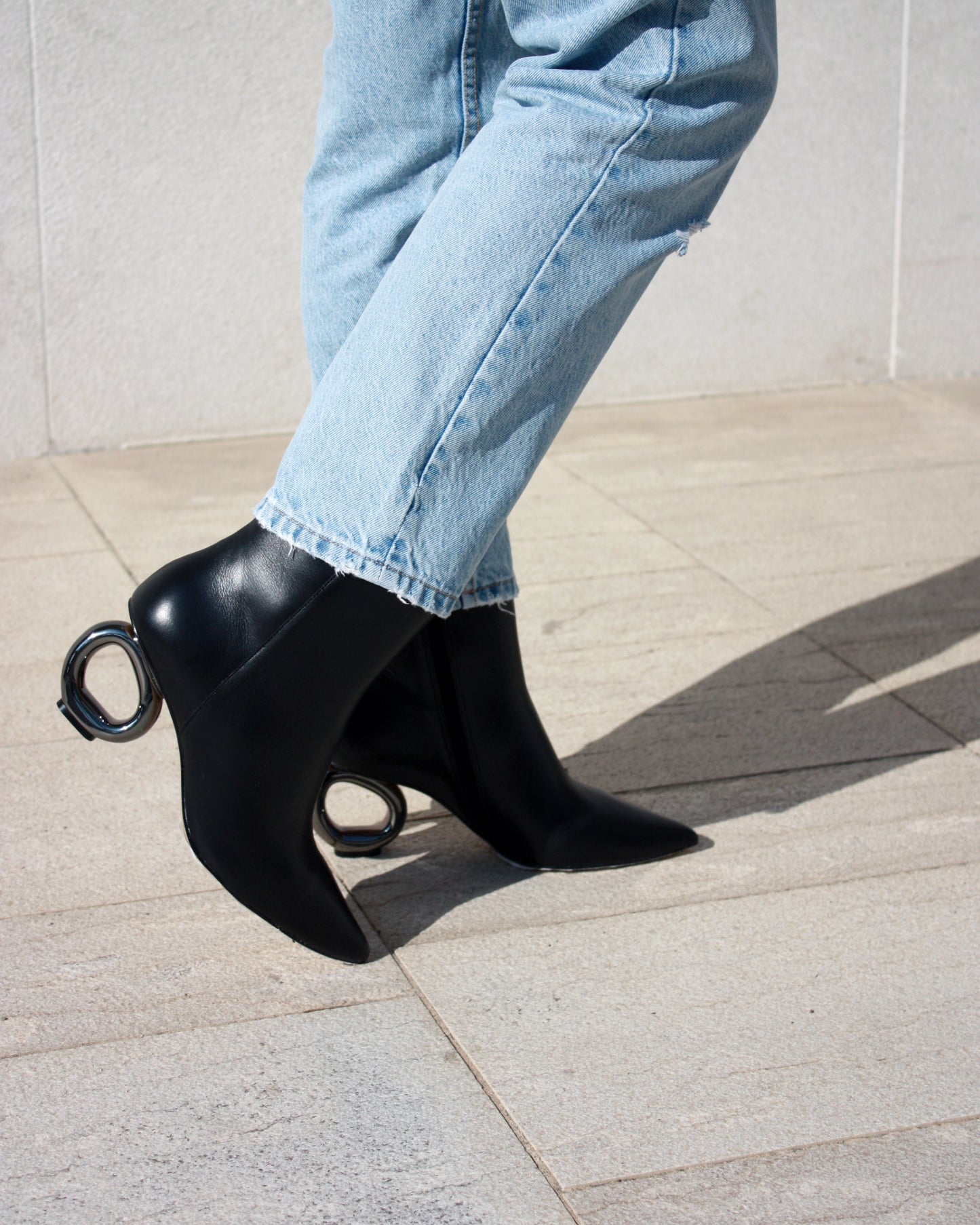 Black Miss Unique ankle boot sculpture heel