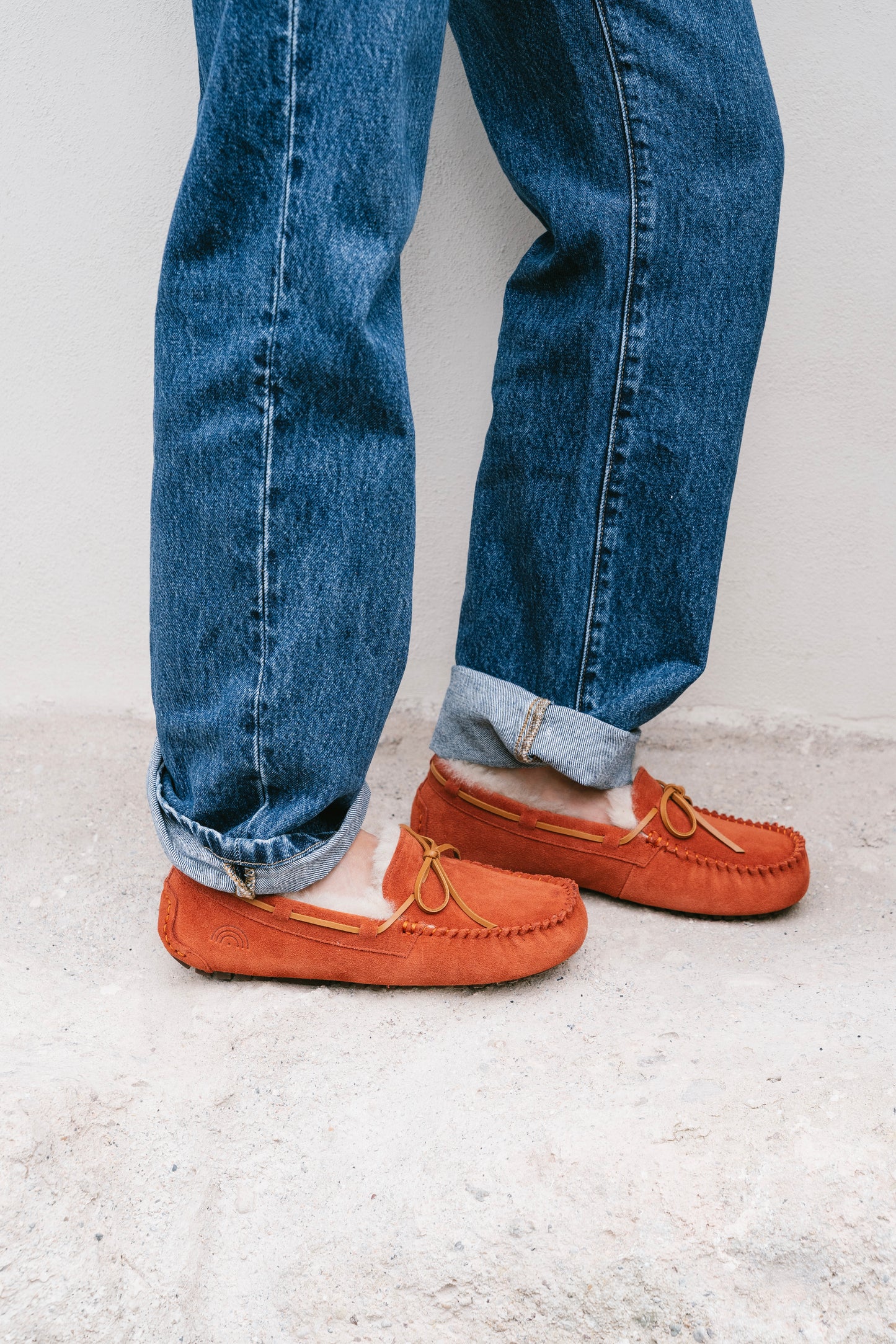 Mocassino in suede ruggine con interno in pelo