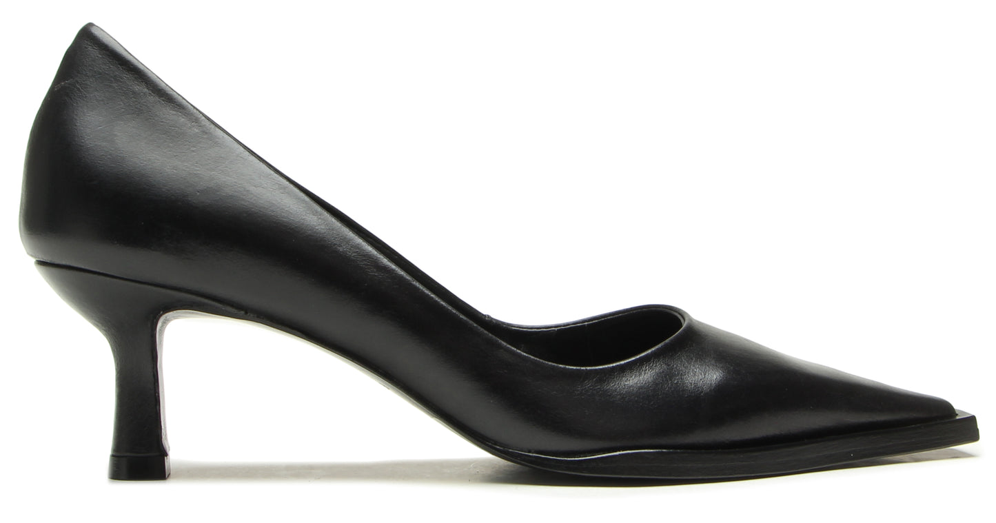 Black Vicenza pump kitten heel